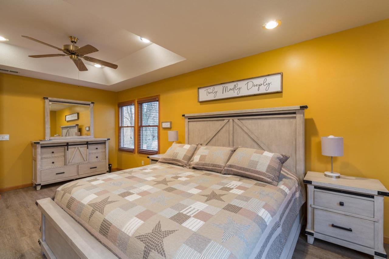 سيفيرفيل North Ridge Place Brand New Log Cabin With Hot Tub Great Location المظهر الخارجي الصورة